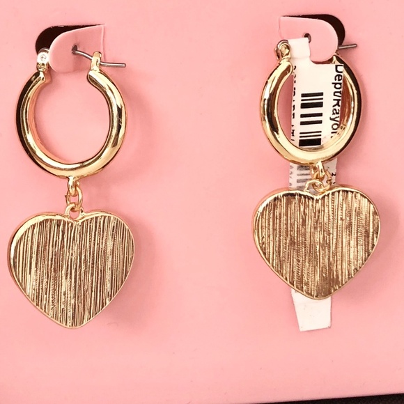 Juicy Couture Gold Tone Faux Pearl Heart Fashion Drop Earrings, New In Box - Picture 7 of 13